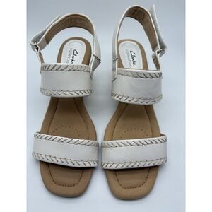 Clarks Women's Kyarra Wedge Sandal In White Leather, Size 8.5
